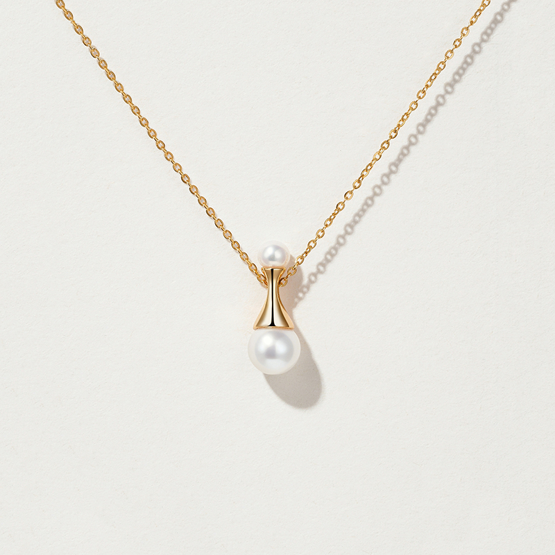 freya tear pearl necklace
