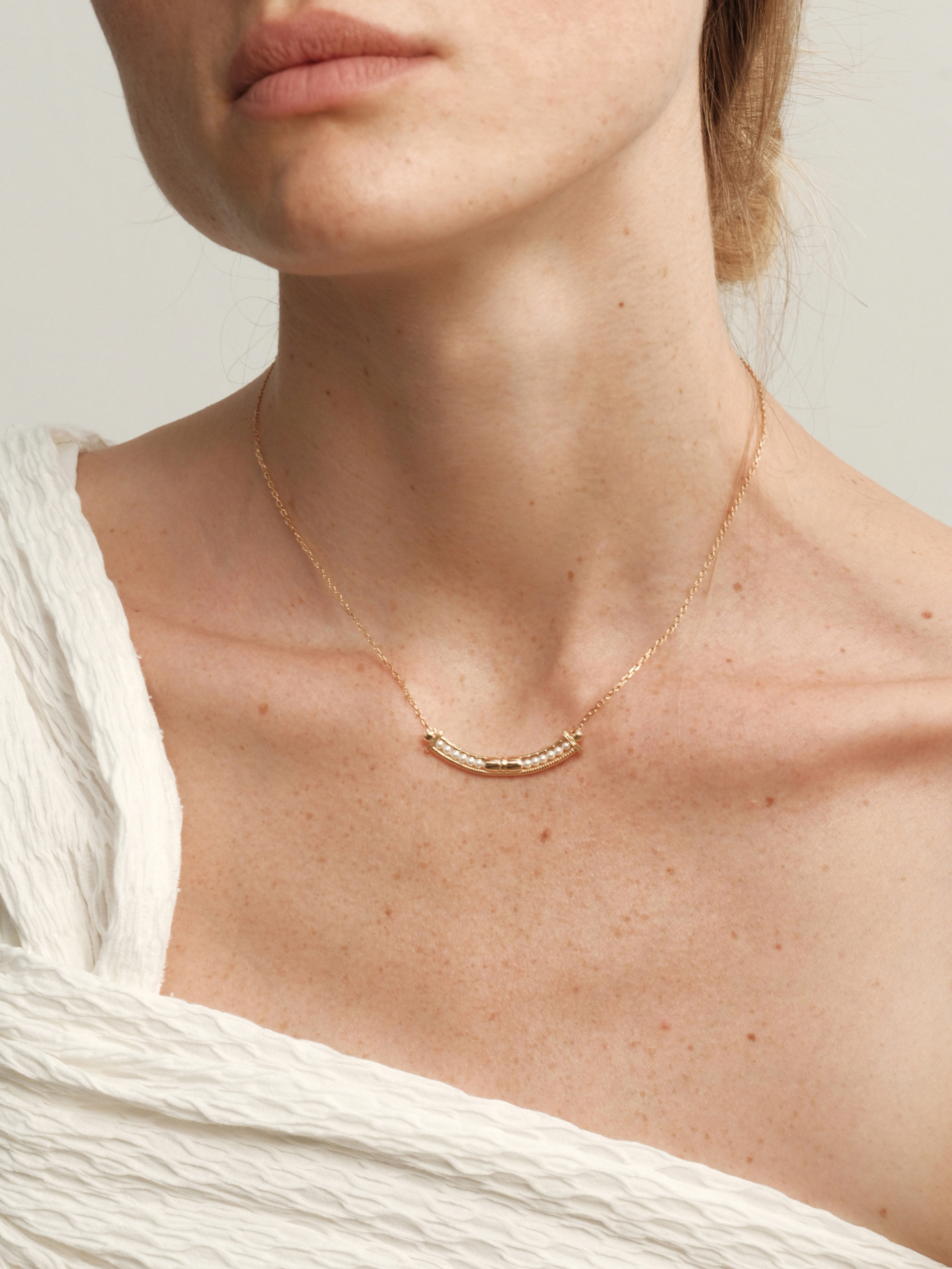 angel’s smile pearl arc necklace angel’s smile pearl arc necklace