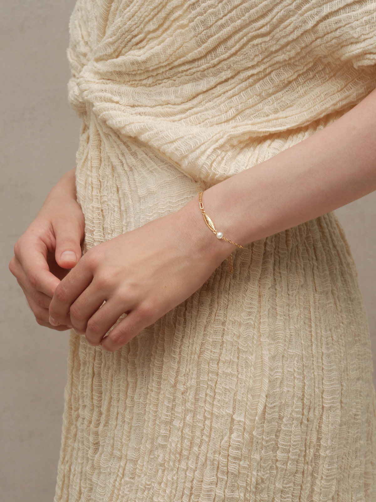 everleaf pearl leaf bracelet everleaf pearl leaf bracelet